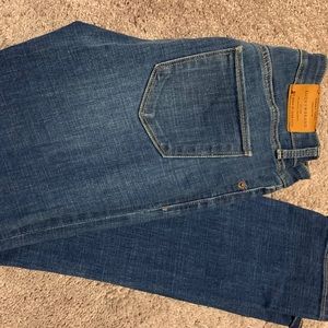 Women’s Lucky Jeans